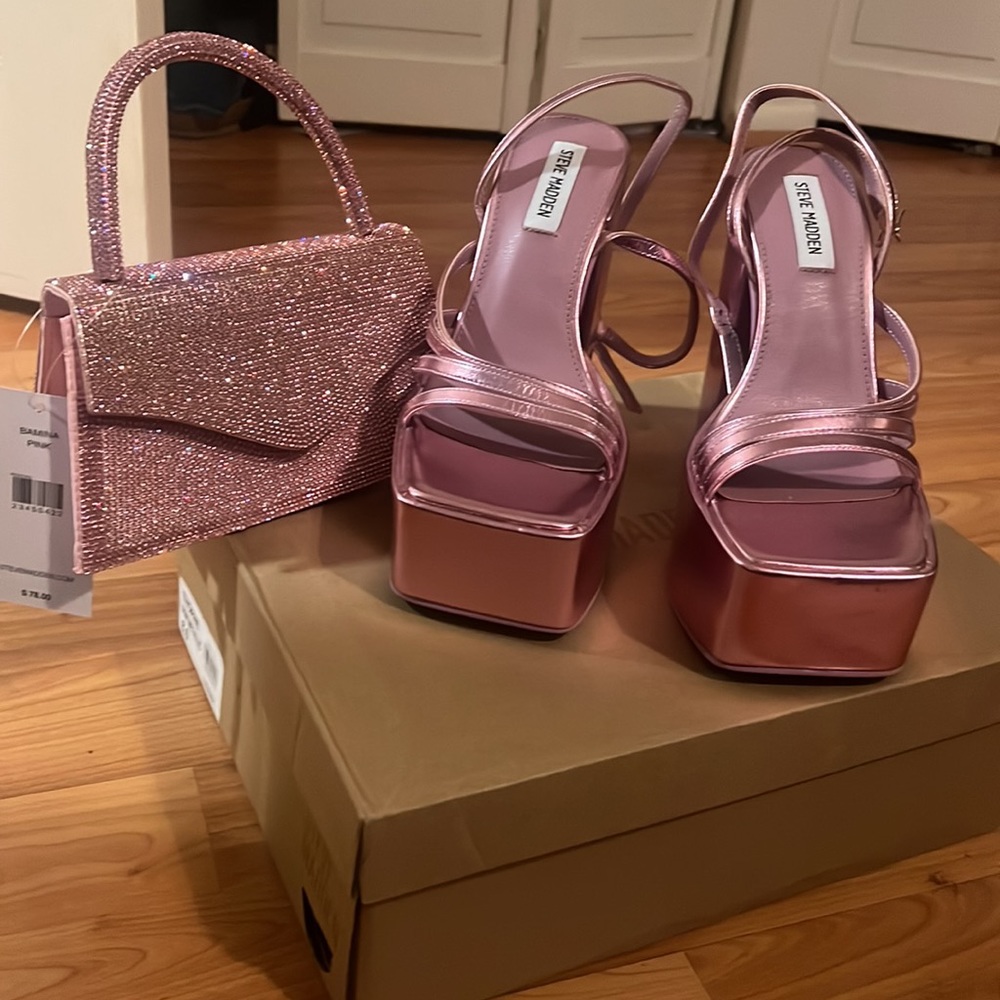 Brand new Steve Madden heels. Bag sold separately